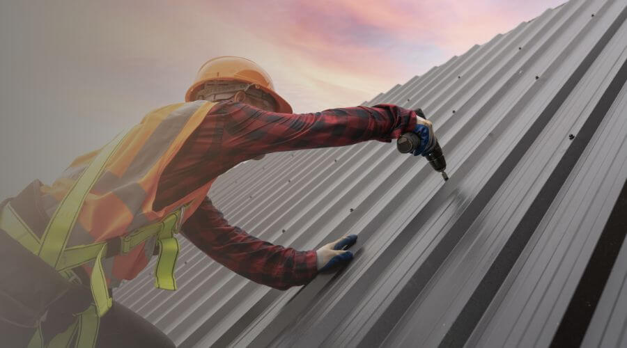 Expert Emergency Roof Repairs services in Belle Plaine, MN